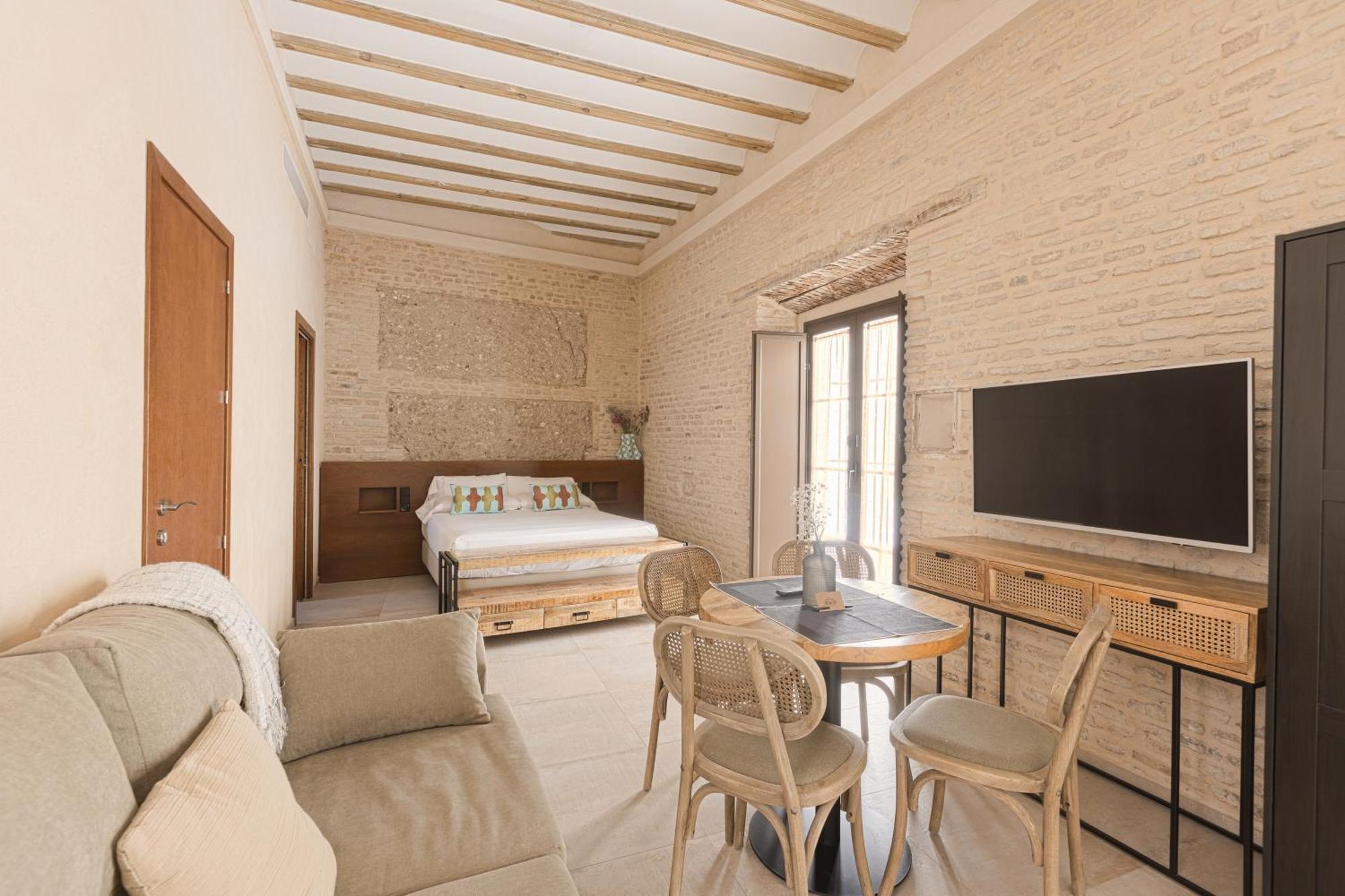 Casa Senorial Del Siglo XVIII Aparthotel Sevilla Exterior foto